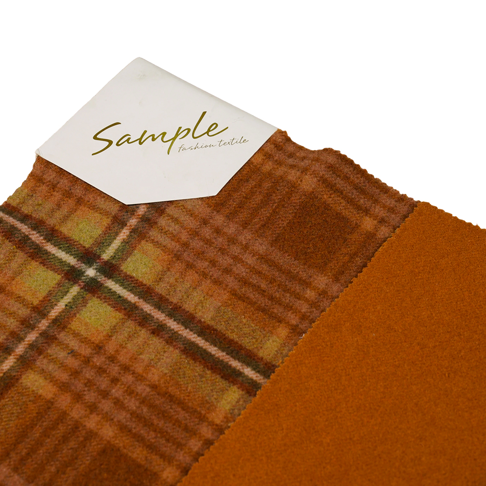 %50 Yün, %40 Polyester, %10 Diğer Elyaf, 860G/M, Kahverengi Ve Sarı Kareli, Kadife Kumaş, ML-062142104