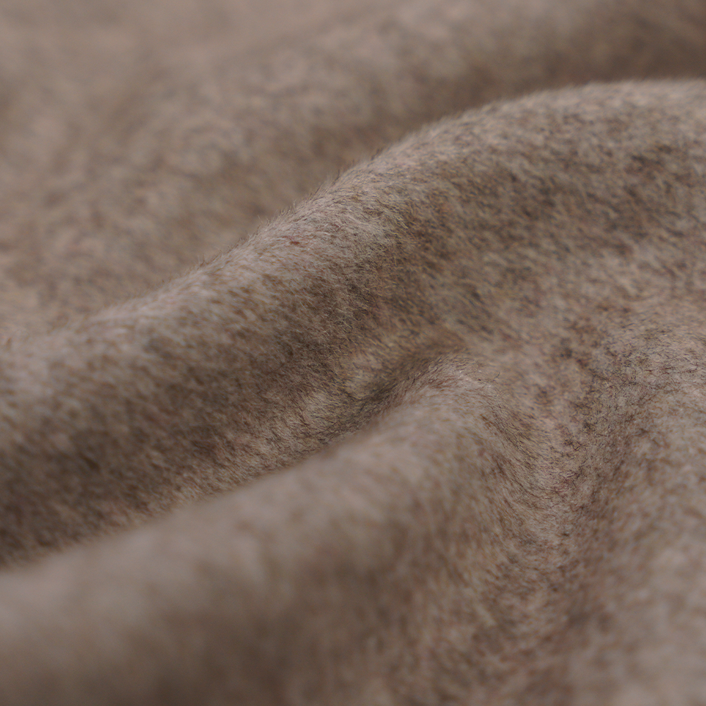 %55 Yün, %40 Polyester, %5 Diğer Elyaf, 620G/M, Fasulye Ezmesi, Tek Yüz Kaplama, Kumaş ML-249-5520