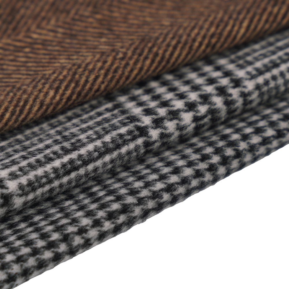 %30 Yün, %60 Polyester, %10 Diğer Elyaf, 610G/M, Siyah Beyaz, Ekose Tek Yüzlü Kaplama Kumaş, ML-20001